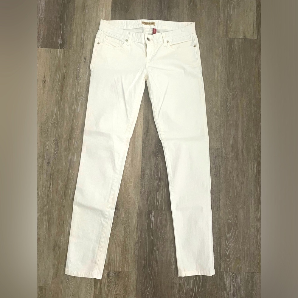 WHITE GUESS JEANS PERFECT CONDITION